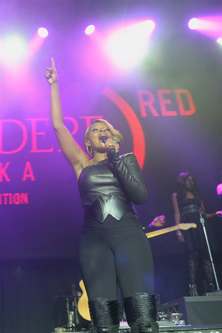 Belvedere Vodka ve RED, Mary J Blige ile Grammy öncesi partinin ev sahibiydi. 
