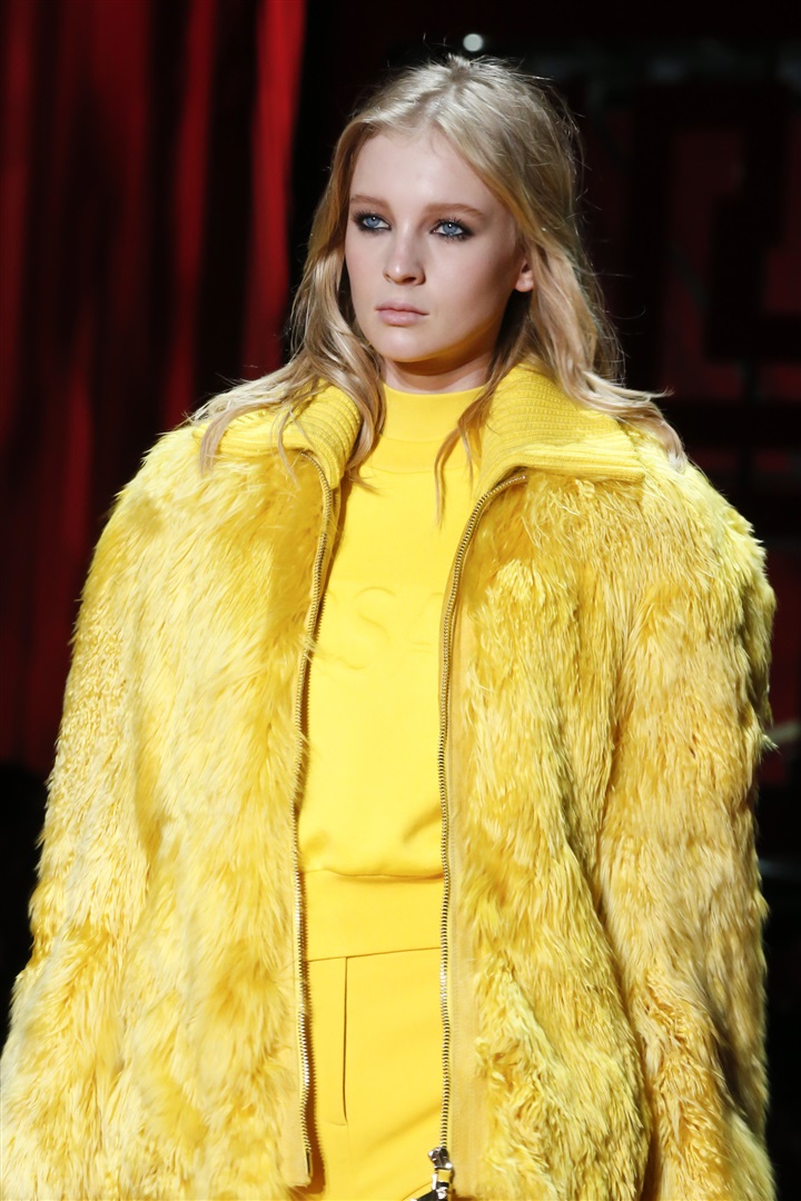 Versace 2015-2016 Sonbahar/Kış Detay