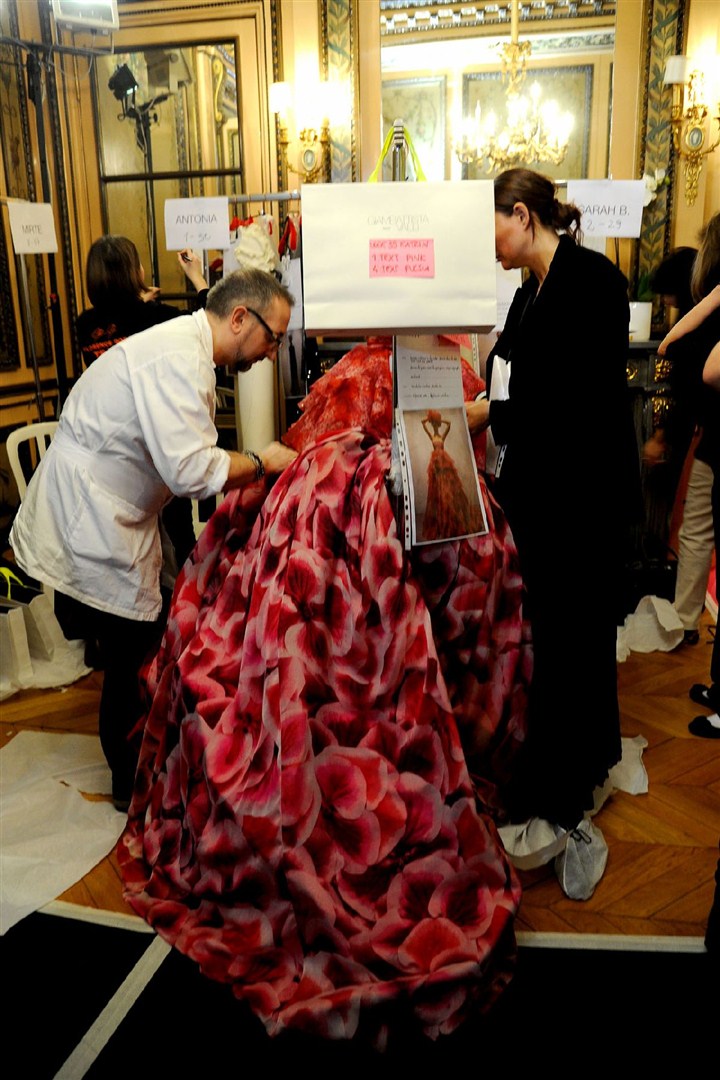 Giambattista Valli 2012 İlkbahar/Yaz Couture Çekim Arkası