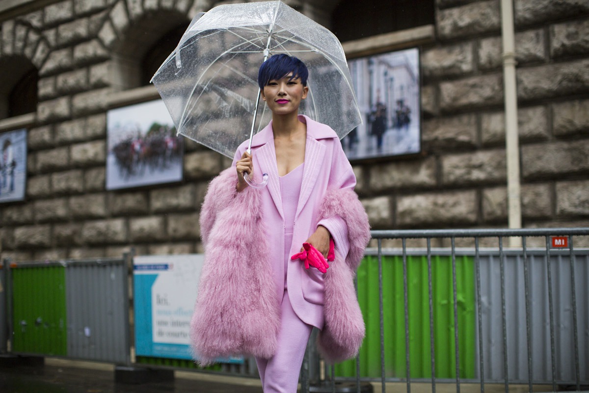 Sokak Stili: 2016 İlkbahar Paris Moda Haftası 7. Gün