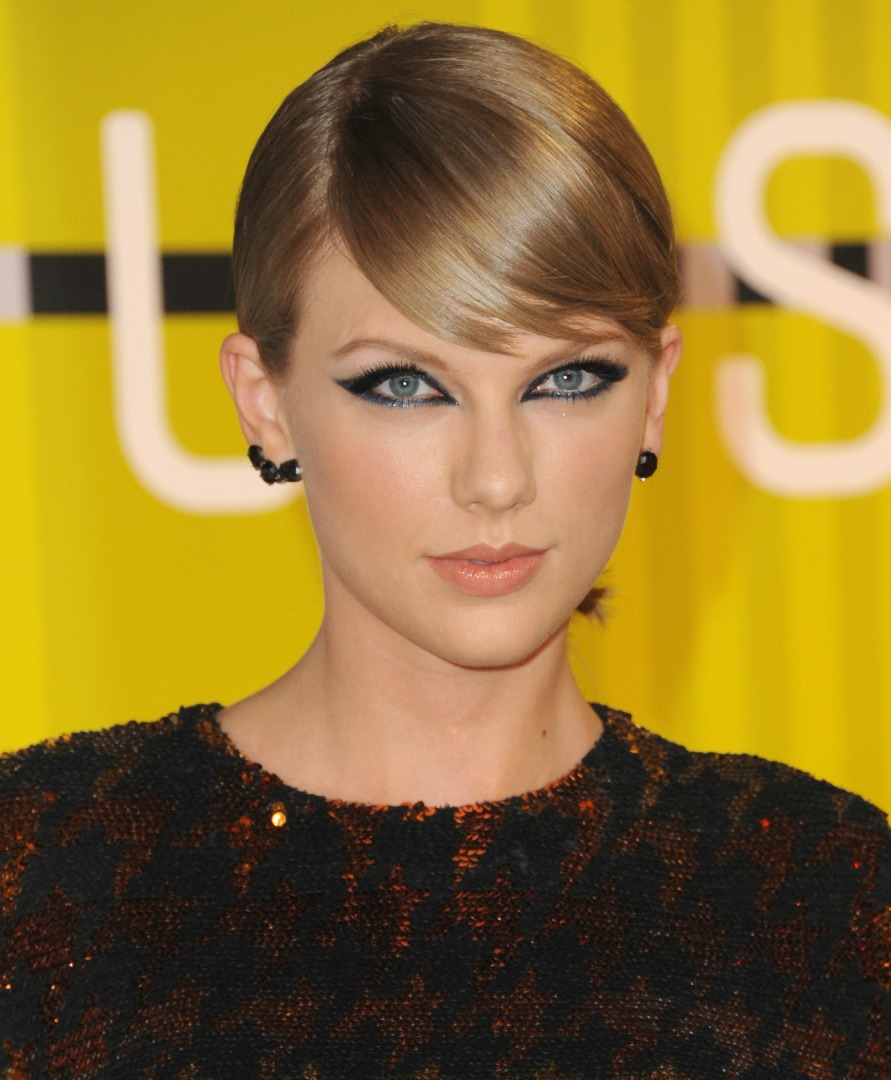 Stil ve Güzellik Dosyası: Taylor Swift