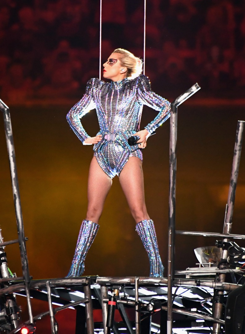 Lady Gaga'nın Super Bowl Gardırobu