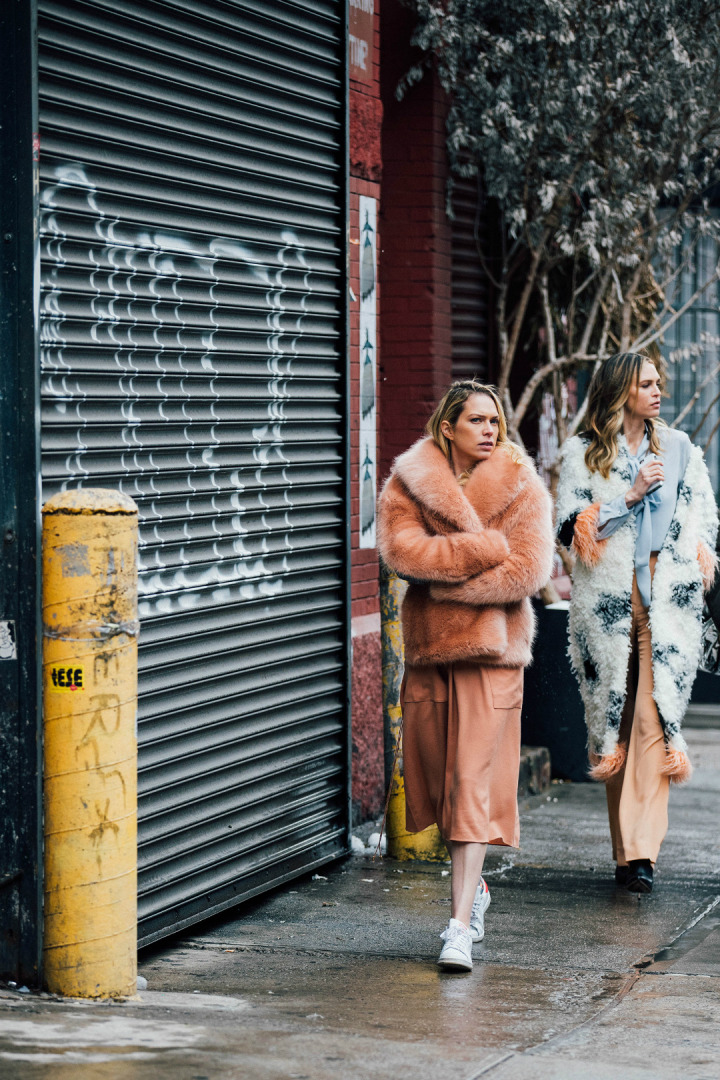 Sokak Stili: 2017 Sonbahar/Kış New York Moda Haftası 3. ve 4. Gün