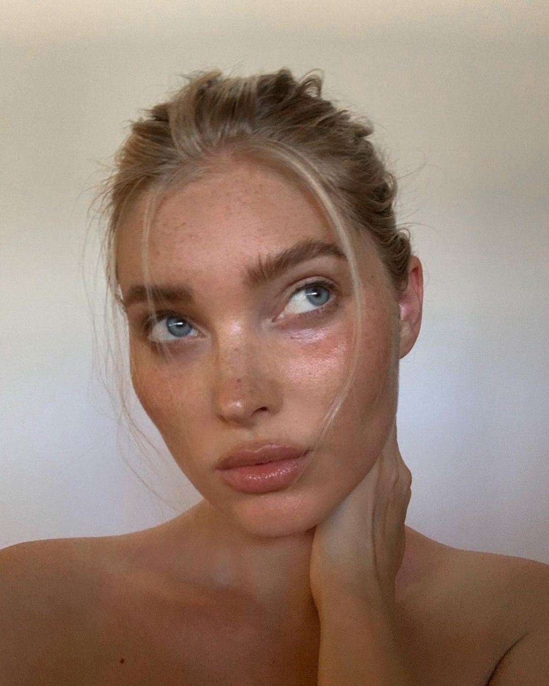 Ashley Graham'dan Sophia Roe'ye Haftanın Güzellik Instagramları