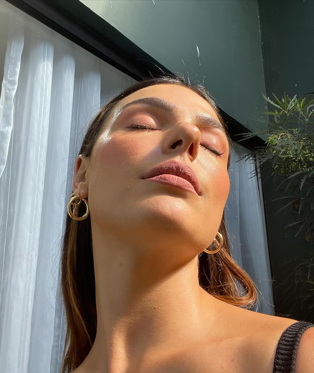 Gigi Hadid'den Isis Valverde'ye Haftanın Güzellik Instagramları