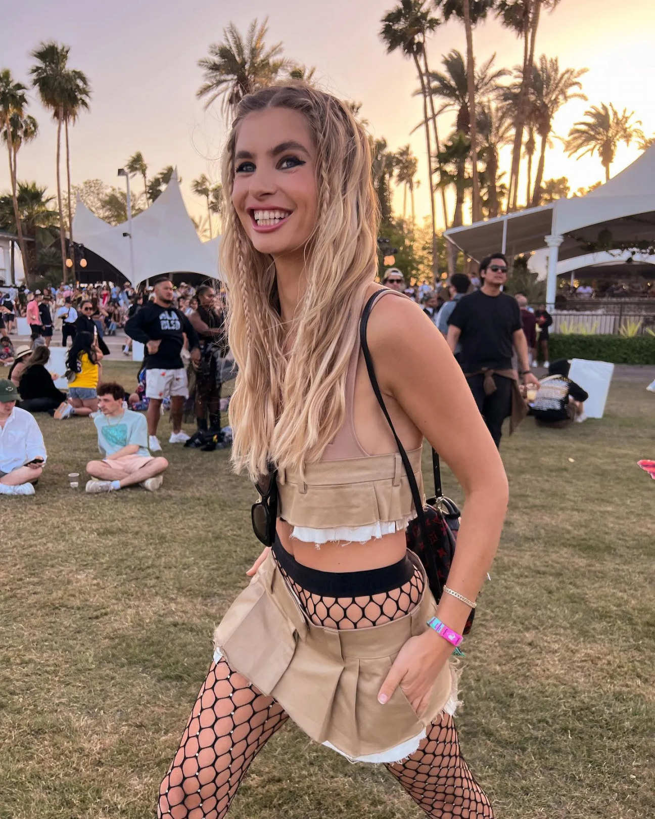Coachella'nın Favori Saç ve Makyajları