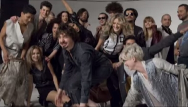 Mor ve Ötesi ve Çetesi