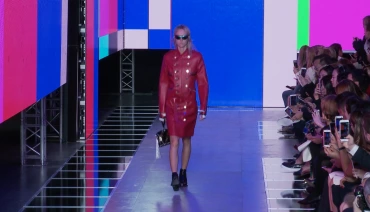 Video: Louis Vuitton 2016 İkbahar/Yaz