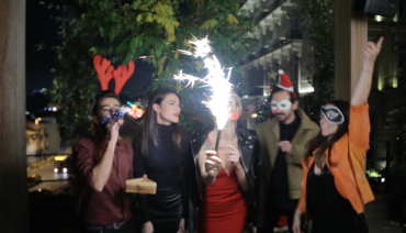 Dibine Kadar Yılbaşı Partisi