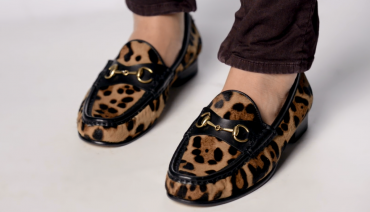 Ufak Kenarları Olan Düz Ayakkabı