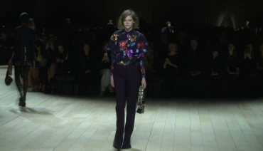 Video: Burberry Sonbahar/Kış 2016-17