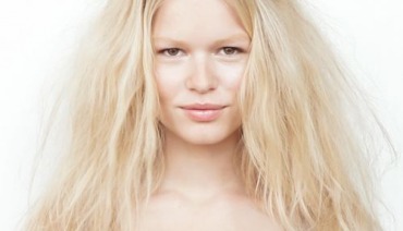 Rahat ve Gösterişli Kumsal Saçı