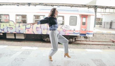 Bir Model Gibi Dans Et: Othilia Simon ile Serbest Stil