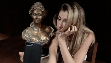 Tüm İncelikleriyle Selfie Sanatı: Şeyma Subaşı