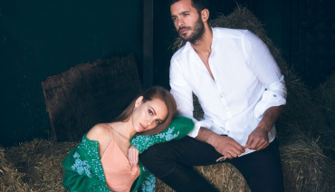 Romantik Komedi: Elçin Sangu & Barış Arduç
