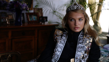 Evde ve Mutlu: Romee Strijd & Dilone