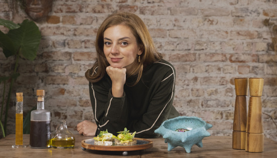 #VogueKitchenette: Pınar Taşdemir’den Levrek Ceviche ve Hindi Kanepe