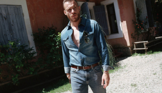 Yerle Bir | Kerem Bürsin