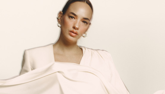 Seda Bakan ile Makyaj Çantamda Ne Var?