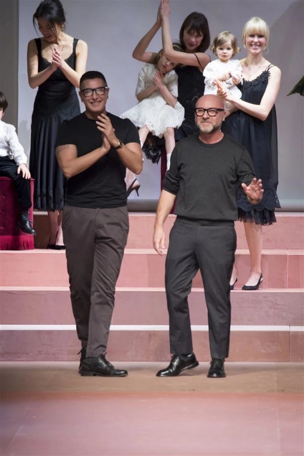 Domenico Dolce Özür Diledi Domenico Dolce Özür Diledi