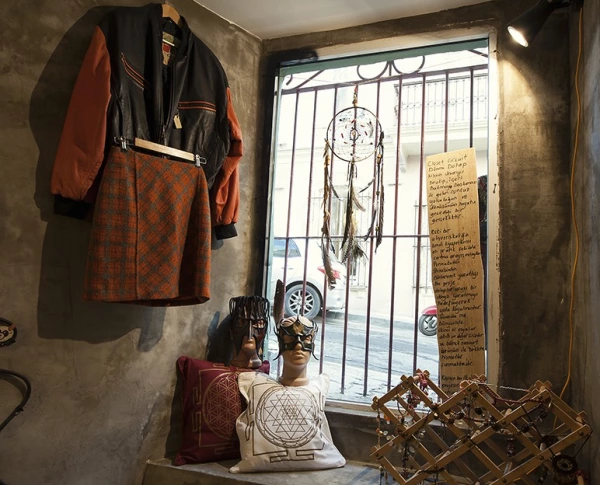 İstanbul'un Keşfedilmesi Gereken 10 Vintage Adresi İstanbul'un Keşfedilmesi Gereken 10 Vintage Adresi