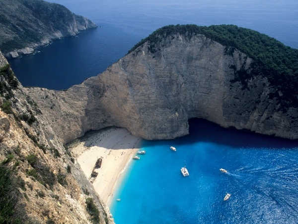 navagio-yunanistan