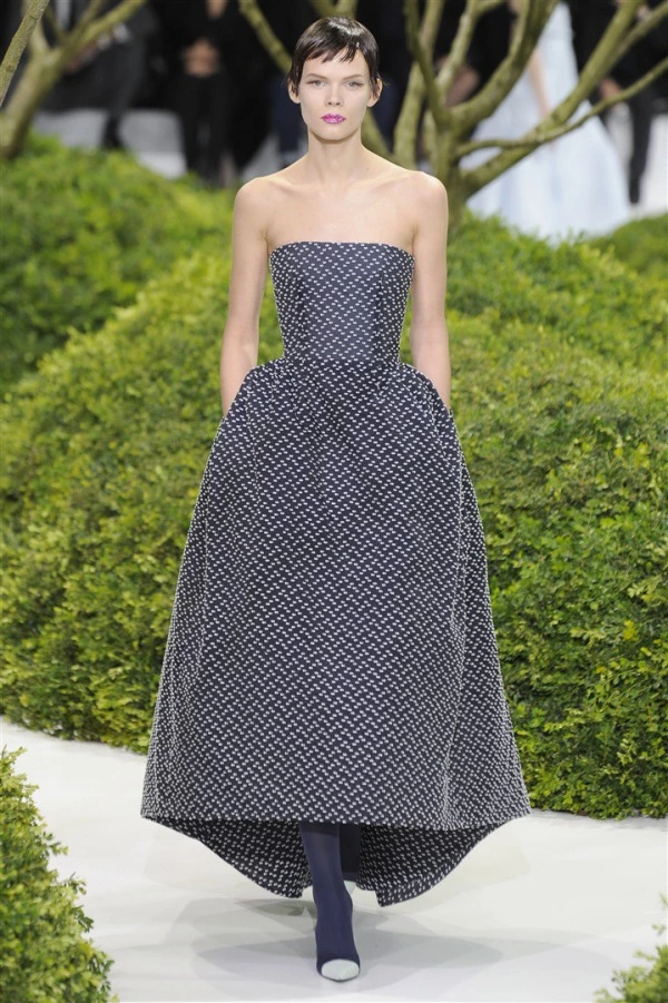 Raf Simons'ın 7 Couture Koleksiyonu Raf Simons'ın 7 Couture Koleksiyonu