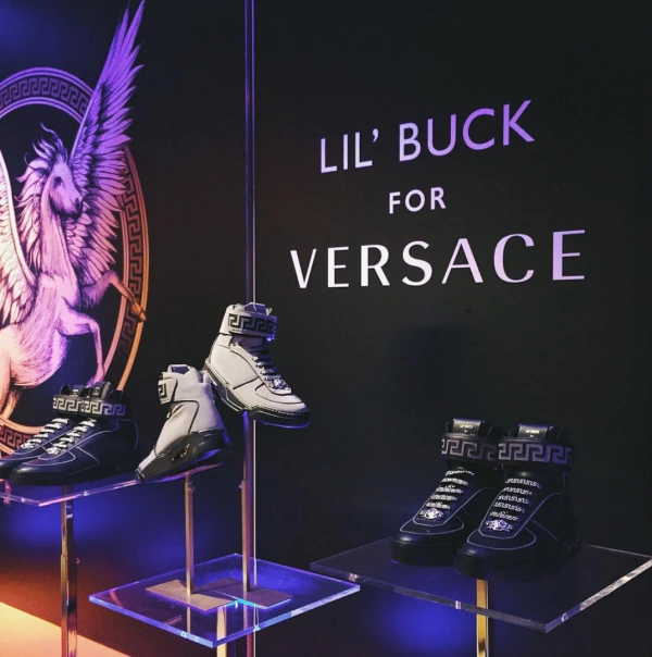 Lil Buck’tan Versace’ye Kapsül Koleksiyon Lil Buck Versace