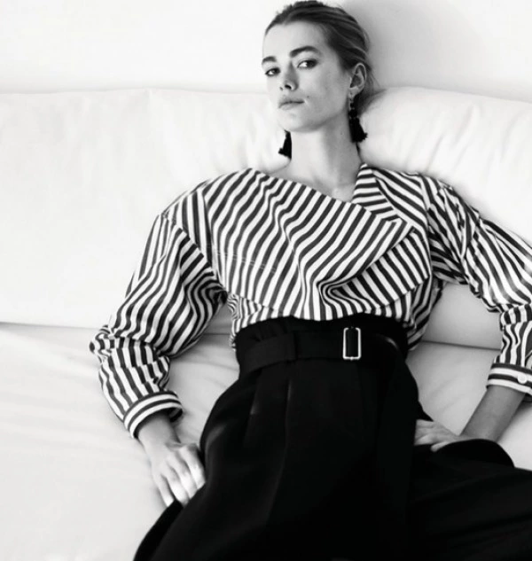 Céline Resort 2016'nın Rengi Siyah Beyaz Céline