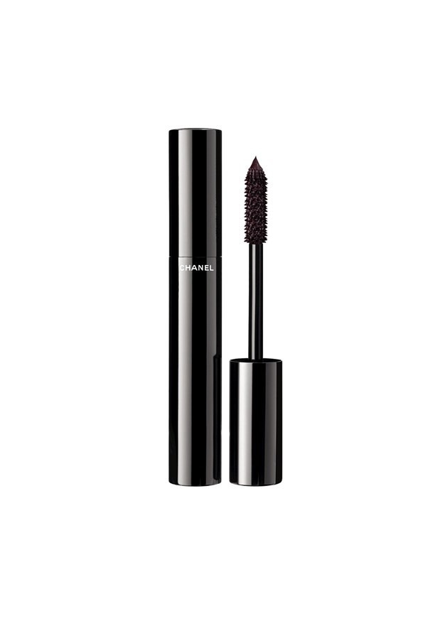 Le Volume De Chanel Volume Mascara in Rouge Noir