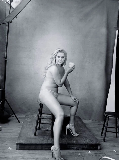 2016 Pirelli Takvimi'nde 13 Güçlü Kadın Amy Schumer Pirelli