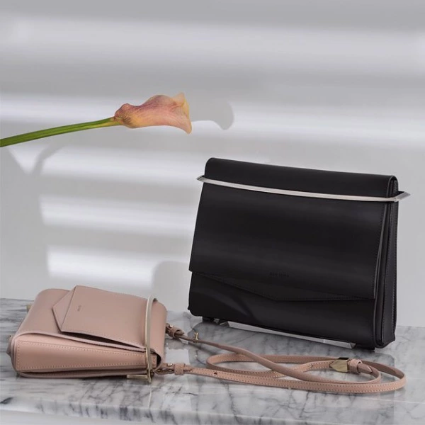 Eddie Borgo'dan Sezonsuz Çantalar Eddie Borgo ss16