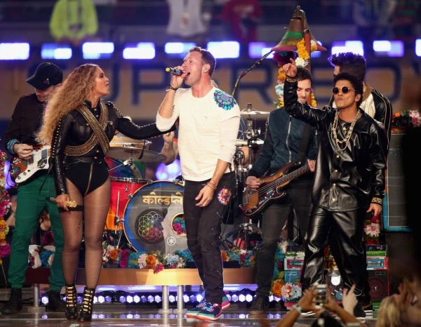Beyoncé ve Super Bowl 50 Performansı Super Bowl 50