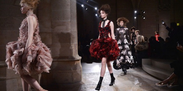 Alexander McQueen Sonbahar/Kış 2016-17