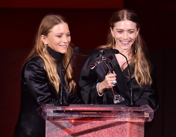 Ashley Olsen ve Mary-Kate Olsen (The Row)