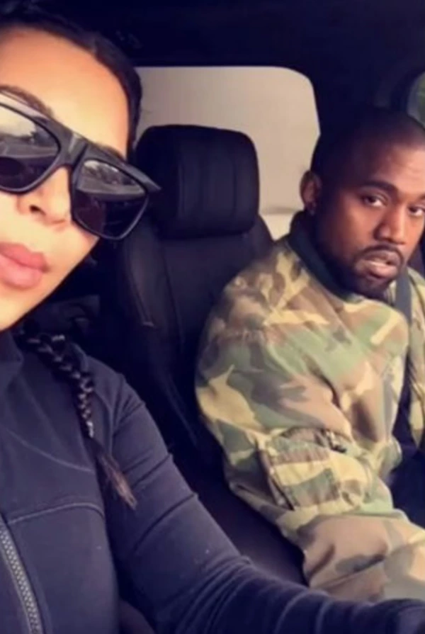 Kim Kardashian ve Kanye West'ten 'Carpool Karaoke' Kim Kardashian Kanye West