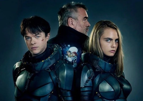 Geleceğin Bilim Kurgu Ajanı: Cara Delevingne Cara Delevingne