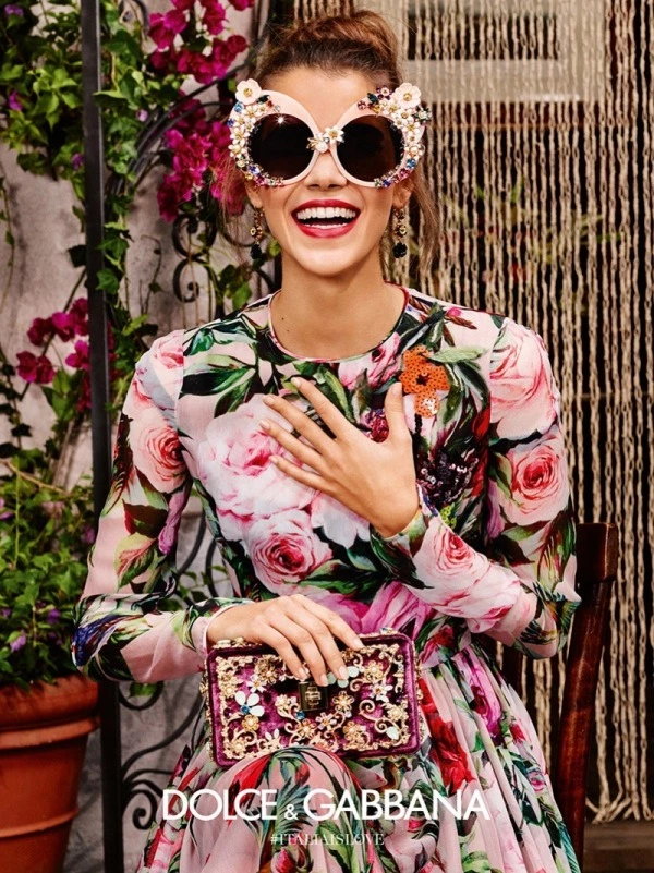 Dolce & Gabbana'nın Güneşe Göz Kırpan Gözlükleri Dolce & Gabbana