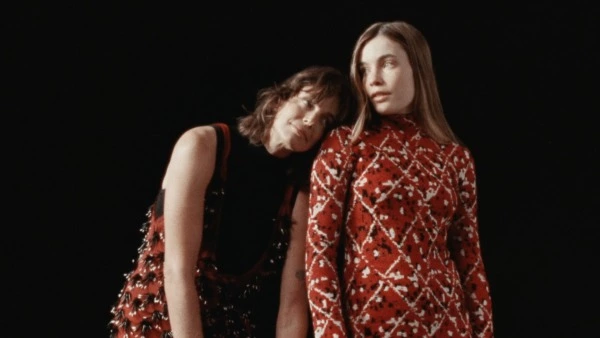 Proenza Schouler'dan Günümüz Kadın İlişkilerine İthafen PS I Love You
