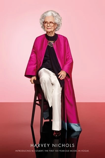 100 yıllık Vogue için 100 Yaşında Model 100 yıllık Vogue için 100 Yaşında Model