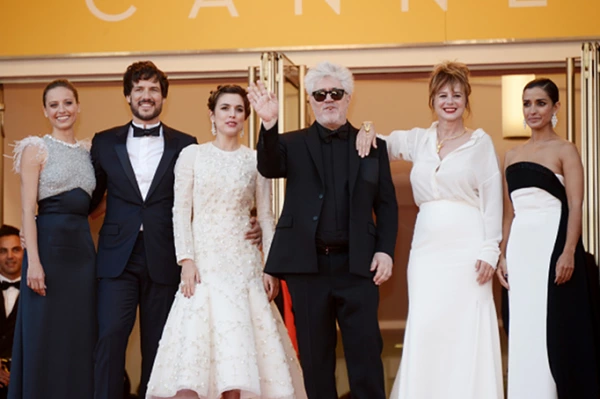Pedro Almodóvar Julieta ile Cannes'da Julieta