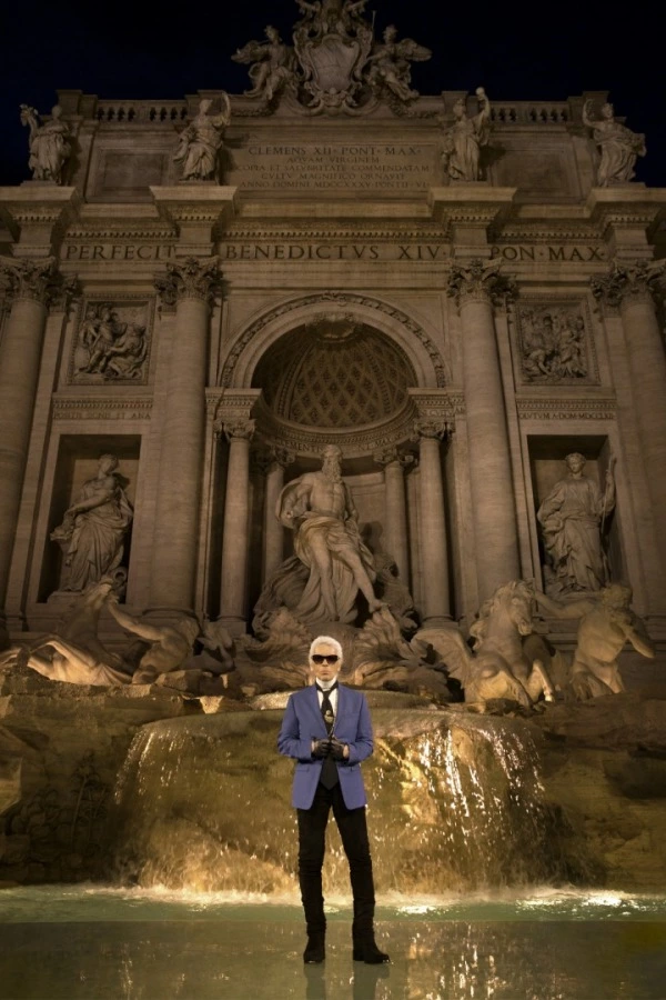 Fendi 90. Yılını Legends and Fairytales Defilesiyle Kutladı Legends and Fairytales