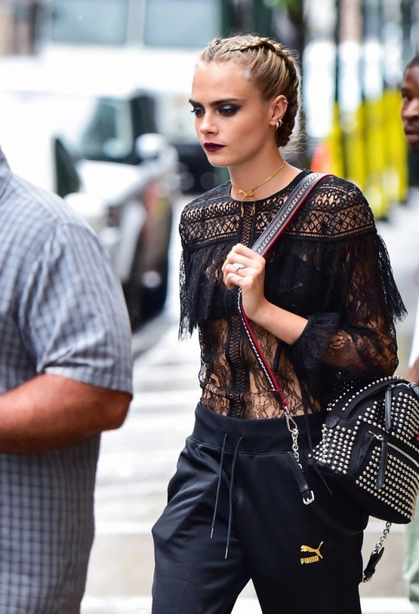 Cara Delevingne'den Stil İçinde Stil Cara Delevingne