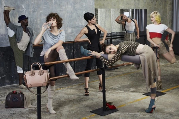 Christian Louboutin'in Sofistike Provası: La Répétition Christian Louboutin