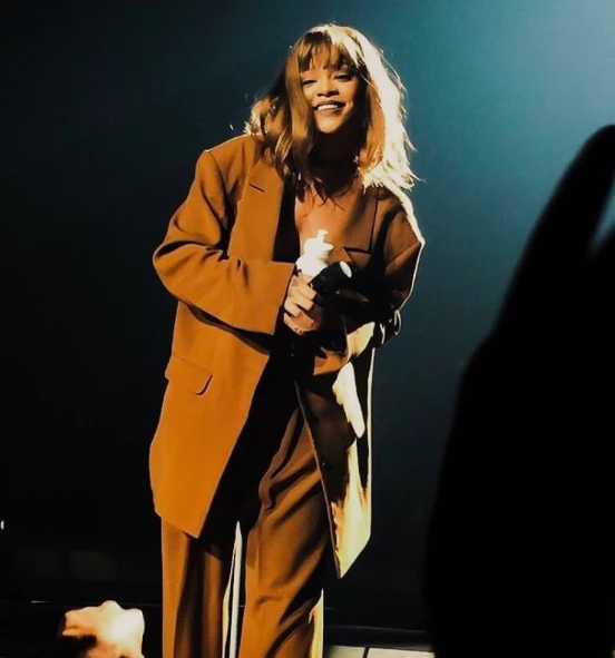 Rihanna'nın Güzellik İlhamı Mia Wallace'ten Rihanna