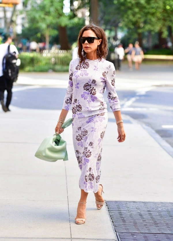 Victoria Beckham'dan Serin Romantizm Victoria Beckham