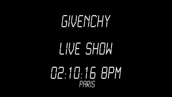 Canlı: Givenchy İlkbahar/Yaz 2017 Canlı: Givenchy İlkbahar/Yaz 2017