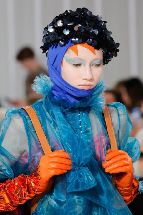 Maison Margiela Şovunun En Tuhaf 5 Güzellik Elementi Maison Margiela
