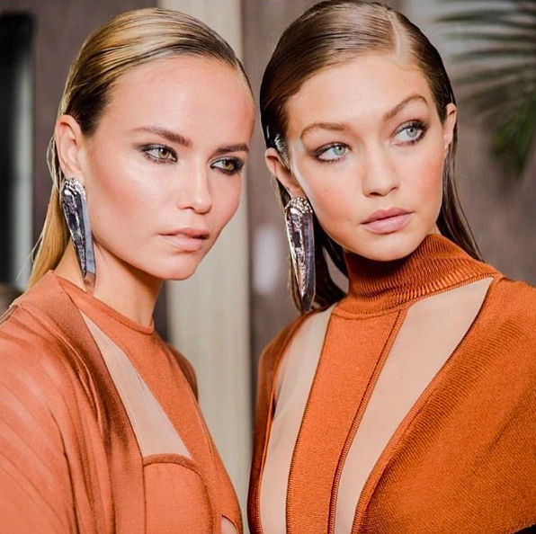 Balmain’in Bronz Tanrıçaları Balmain İlkbahar/Yaz 2017