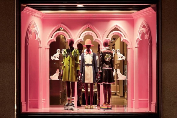 Tüketici Alessandro Michele'nin Gucci'sine Doyamıyor! Gucci, Londra